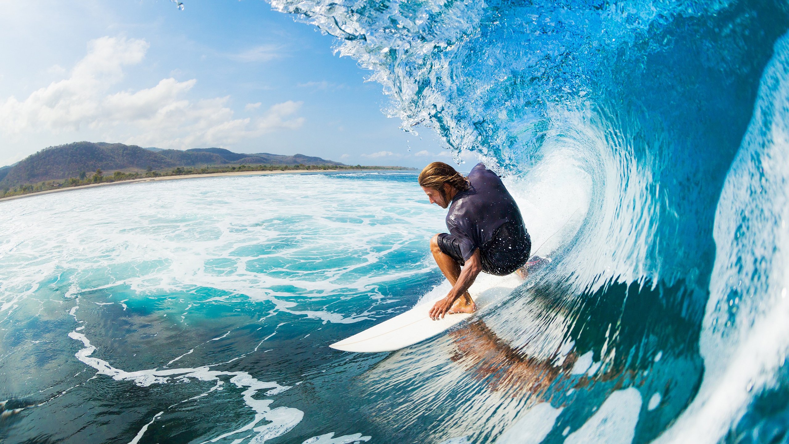 开云中国大陆-隆戈的传奇时刻：冲破防线，成为全黑队的“得分机器”